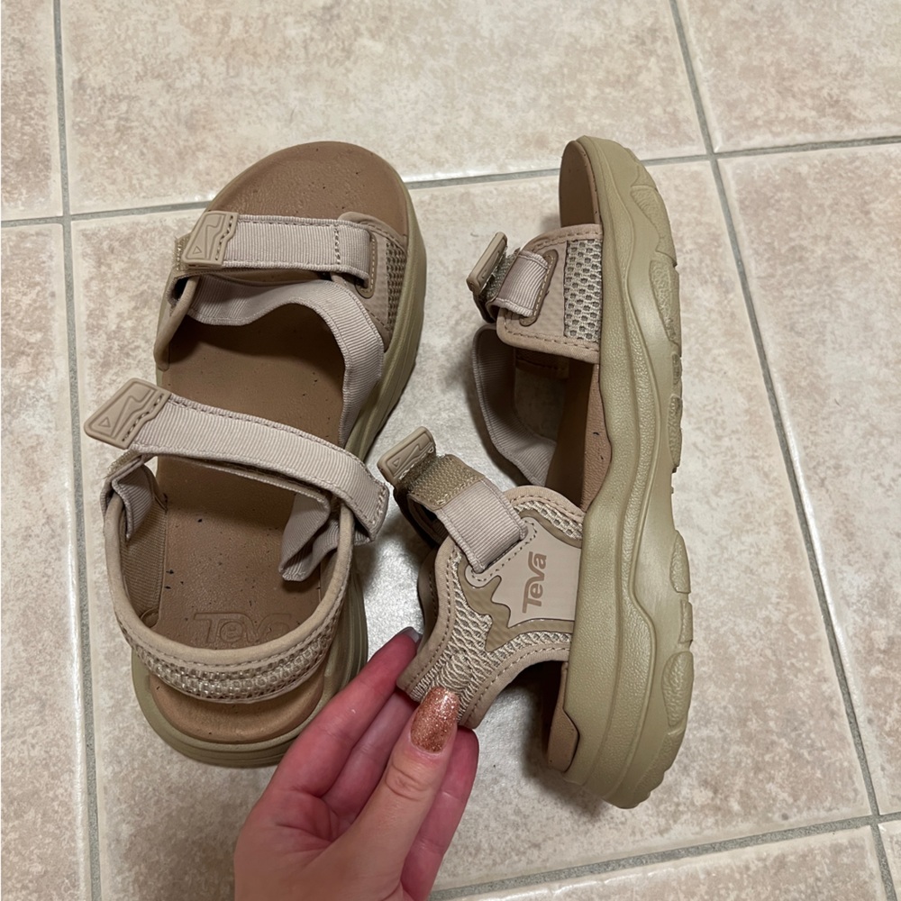 Womens Teva Zymic Sandals